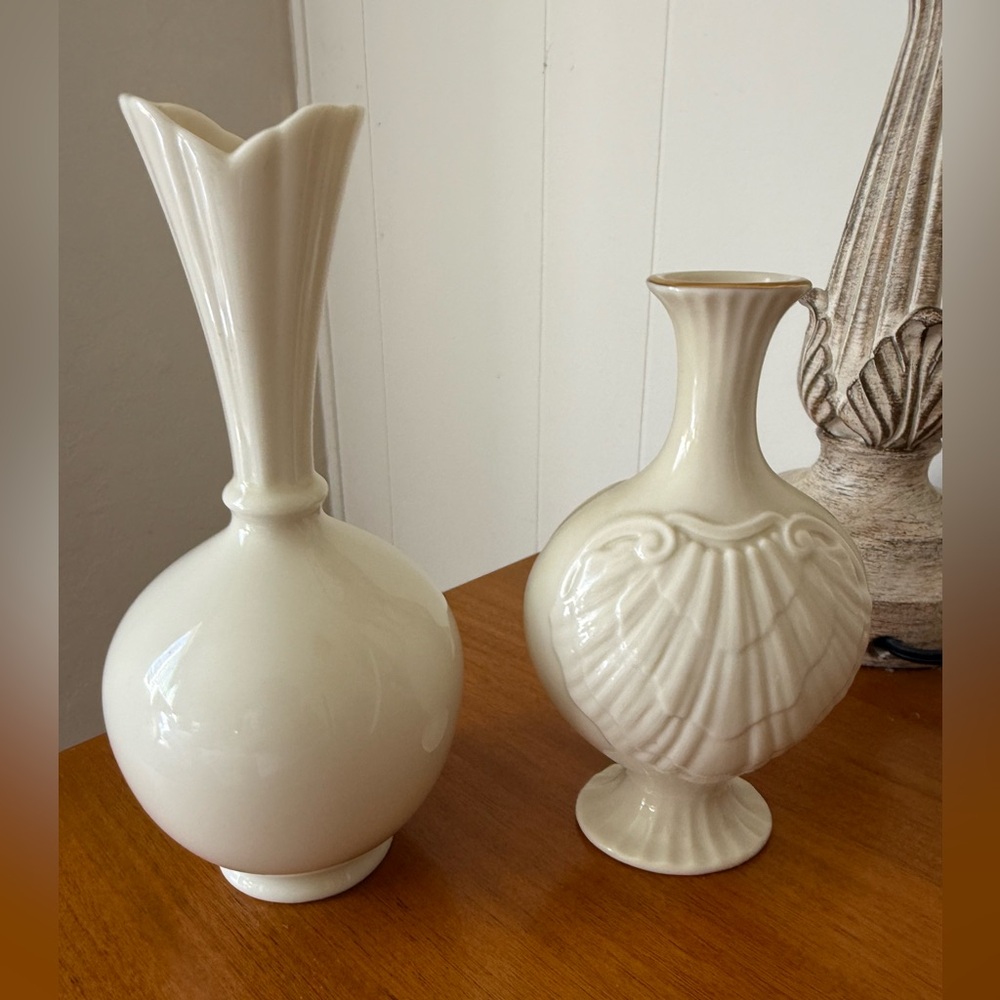 Pair of Vintage Lenox Ivory Porcelain Vases – Made in USA